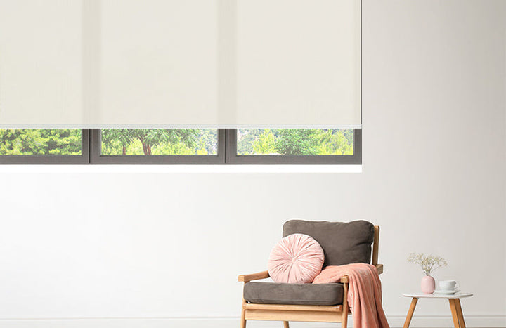 Blind Fitting 740x480