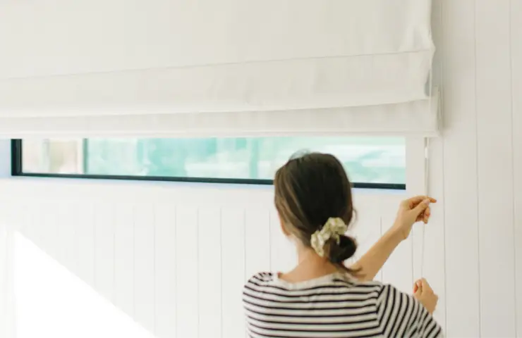 P77592 Website Banner Roman Blinds